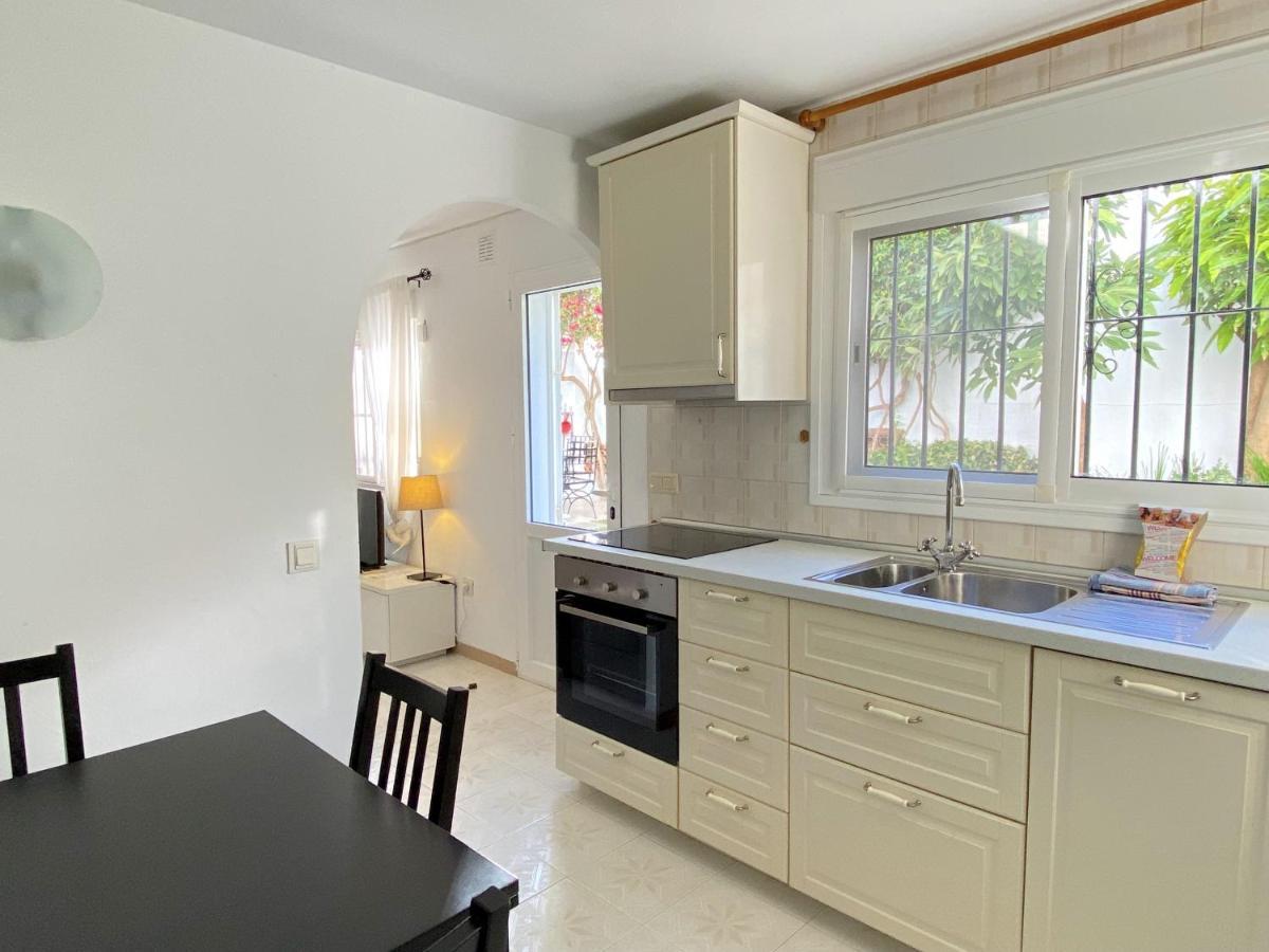 Villa Sandra Al Fresco Apartment ネルハ エクステリア 写真
